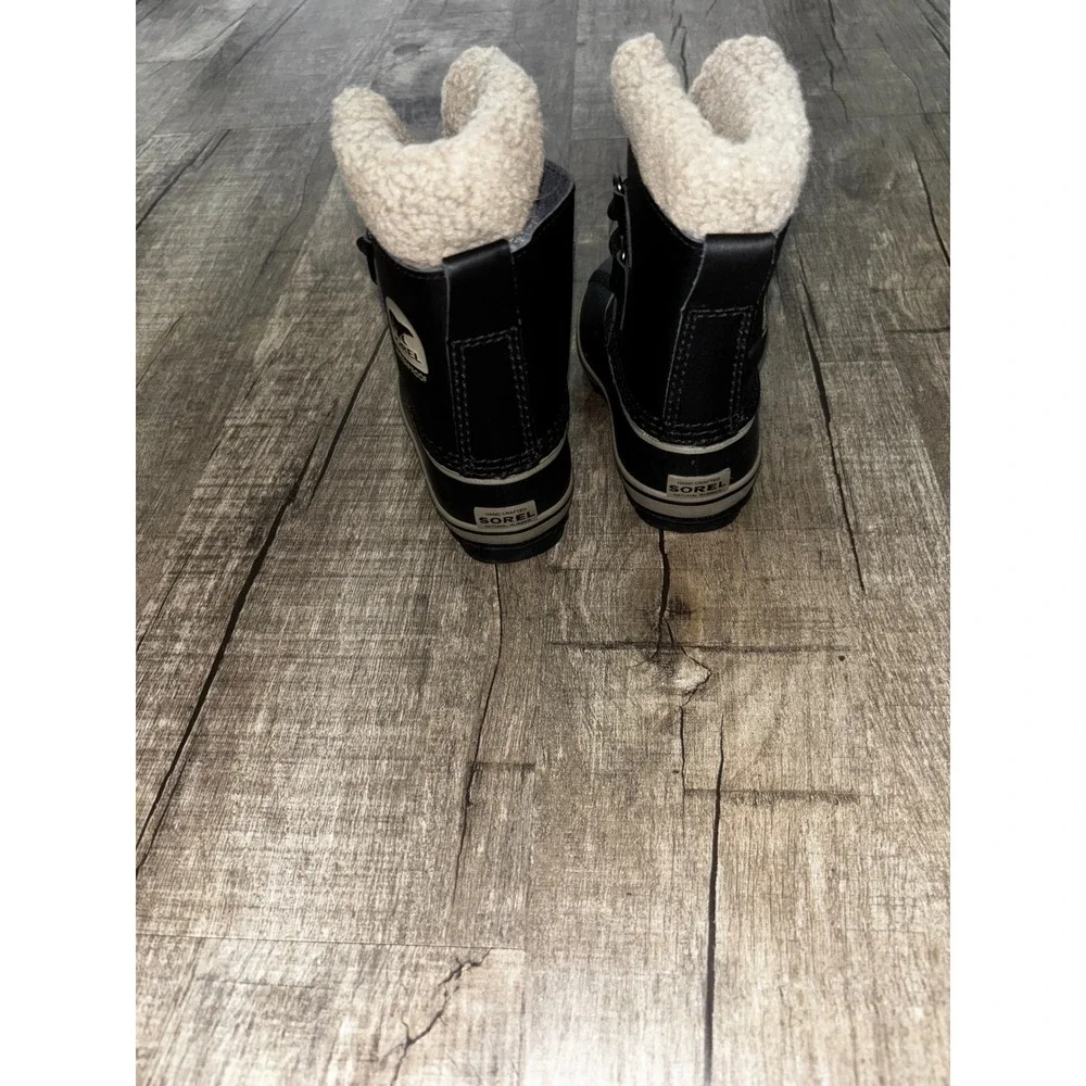 Sorel Yoot Pac Nylon Waterproof Snow Boots Black Grey Kids Size 8